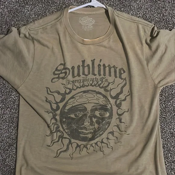 sublime t shirt stained/faded ornage preowned size S - Picture 1 of 5